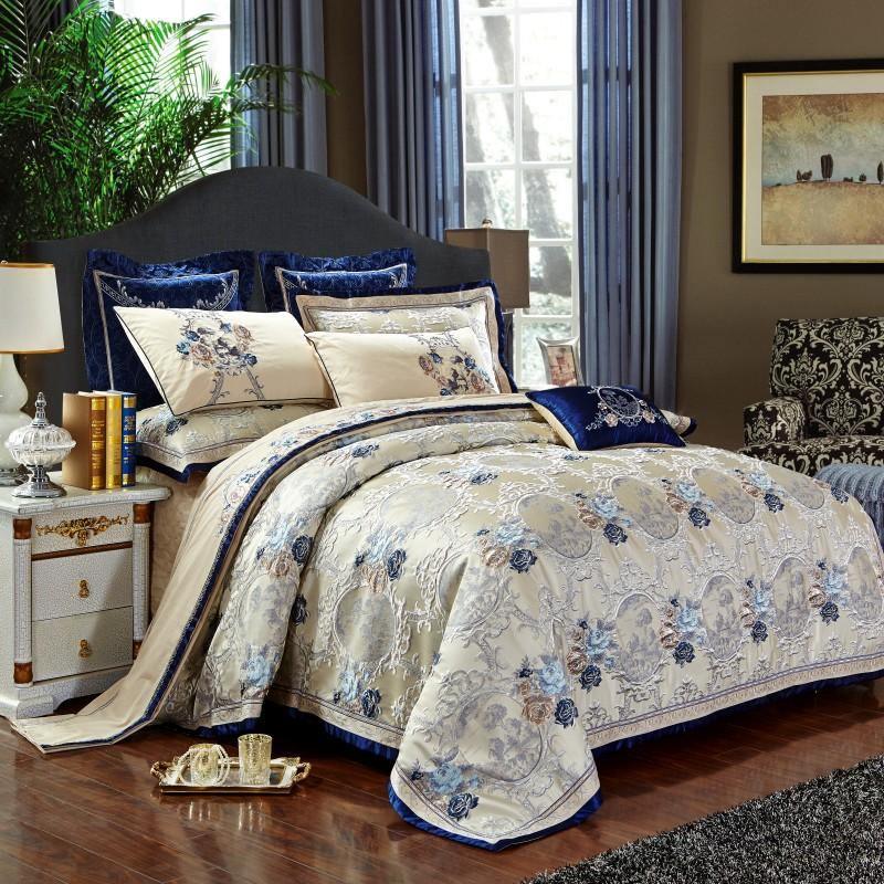 Gazaneya Oriental Jacquard Luxury Duvet Cover Set - Creating Coziness